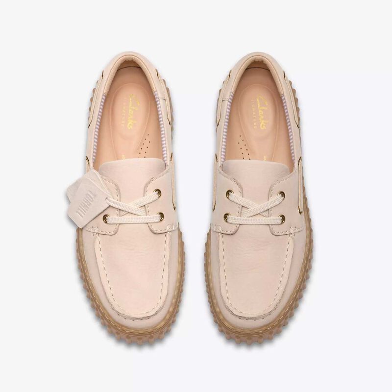 Clarks Women's Torhill Boat image number 3